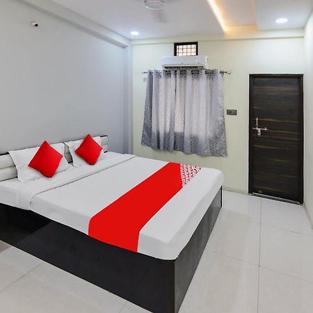 Oyo Hotel Blackgold Chandrapur Extérieur photo