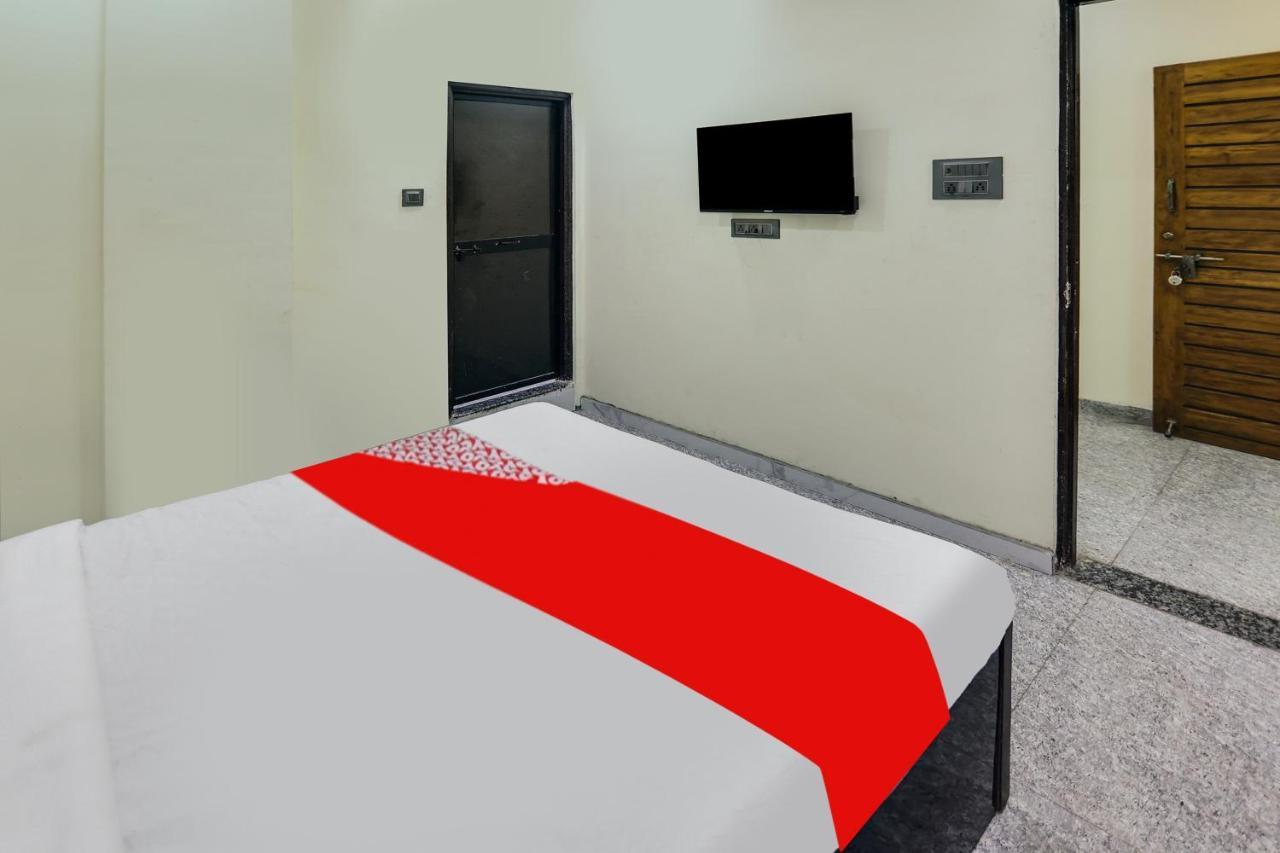 Oyo Hotel Blackgold Chandrapur Extérieur photo
