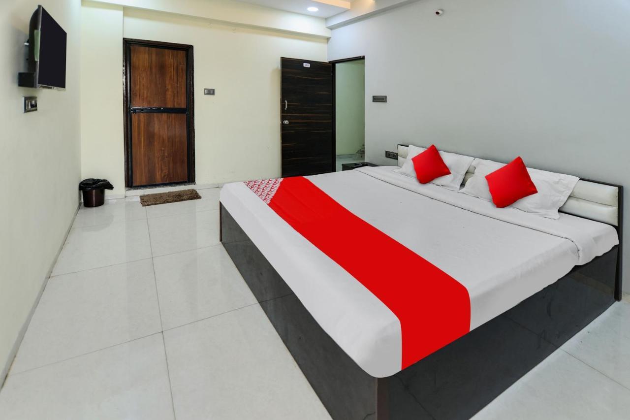 Oyo Hotel Blackgold Chandrapur Extérieur photo