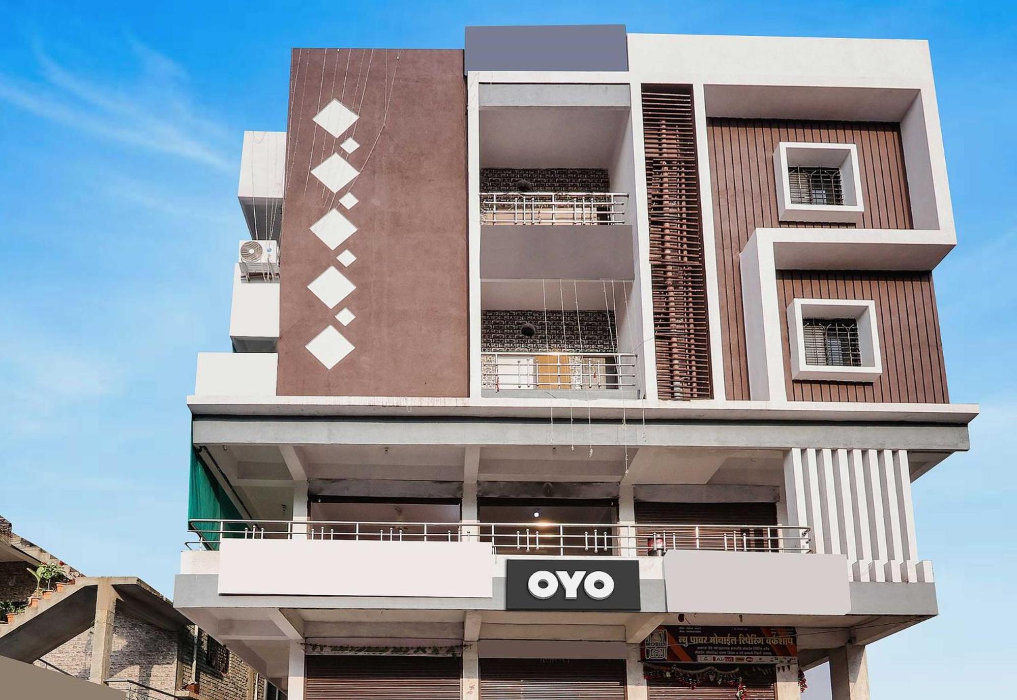 Oyo Hotel Blackgold Chandrapur Extérieur photo